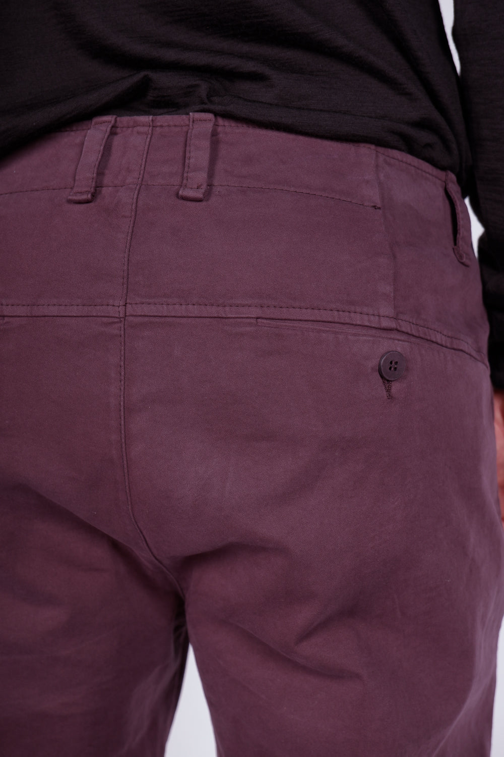 Buy the Transit Soft Cotton Chinos Burgundy at Intro. Spend £50 for free UK delivery. Official stockists. We ship worldwide.