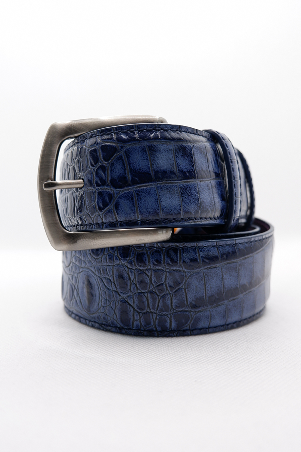 Buy the Elliot Rhodes Mock Croc Belt Dark Navy at Intro. Spend £50 for free UK delivery. Official stockists. We ship worldwide.