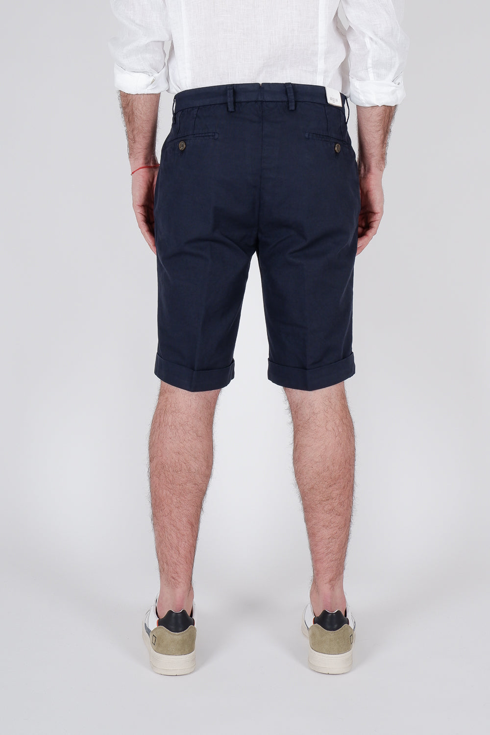 Buy the Briglia Italian Cotton Chino Shorts in Navy at Intro. Spend £100 for free UK delivery. Official stockists. We ship worldwide.