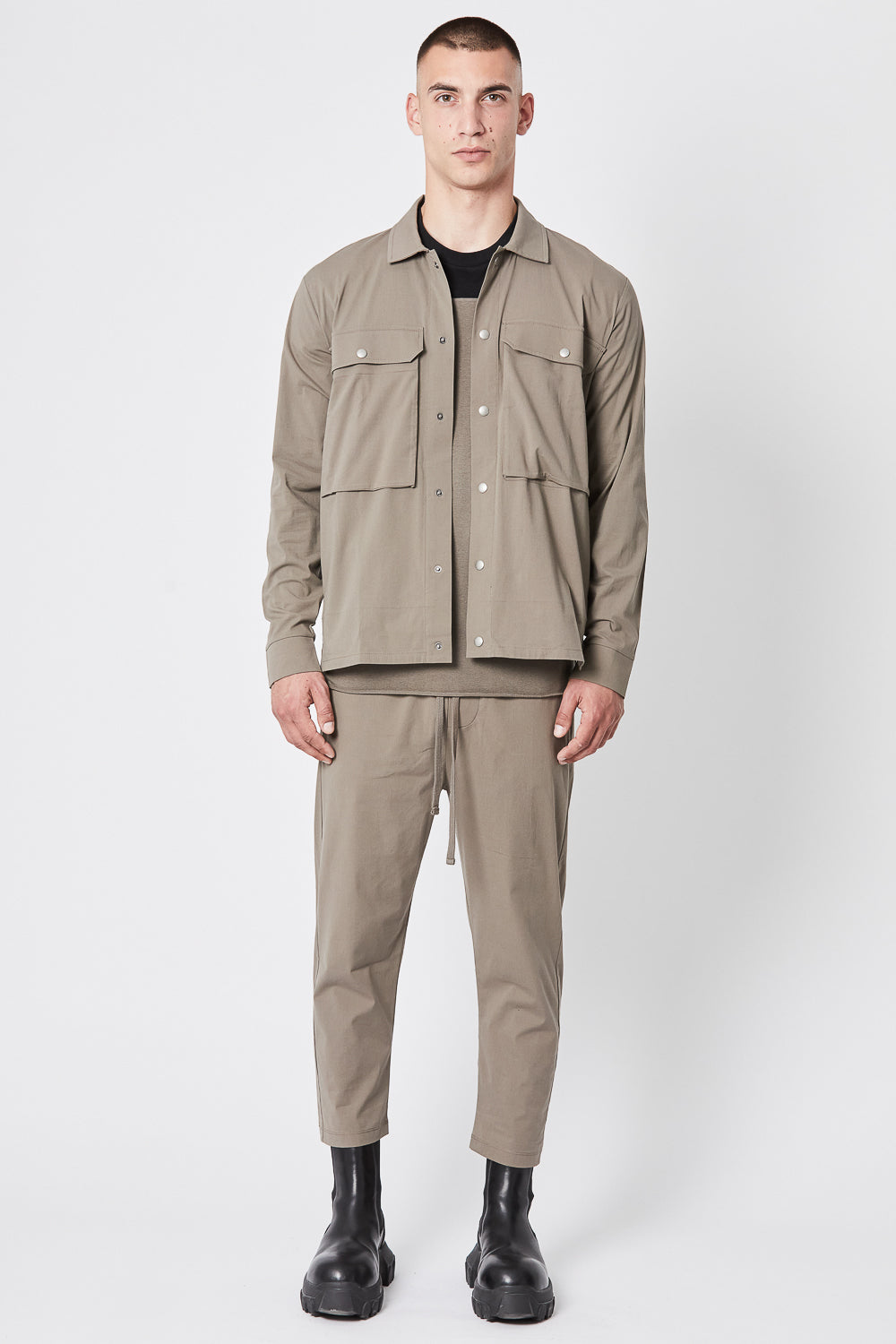 Buy the Thom Krom M SJ 600 Overshirt in Fossil at Intro. Spend £50 for free UK delivery. Official stockists. We ship worldwide.