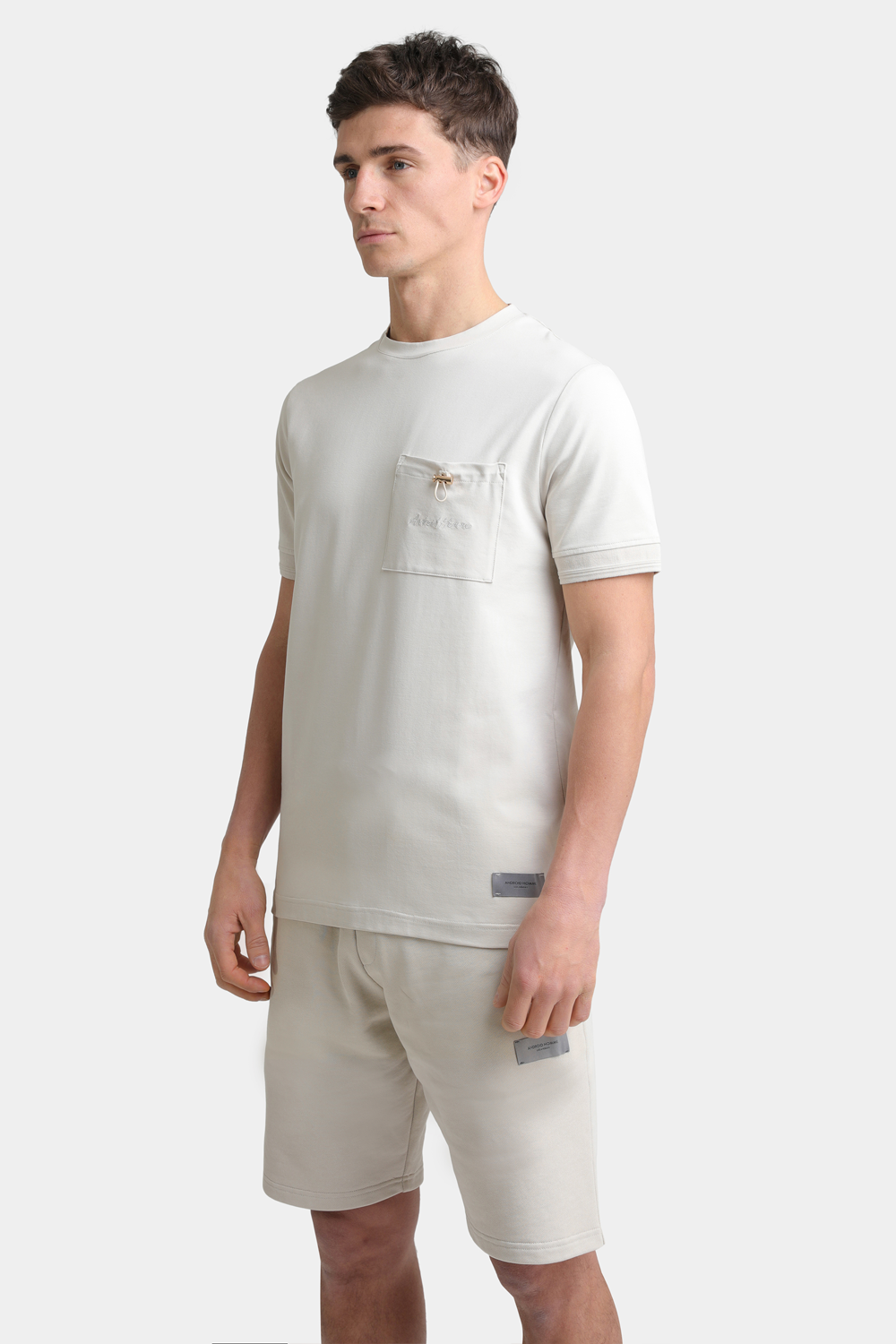 Buy the Android Homme Toggle Pocket T-Shirt in Sand at Intro. Spend £100 for free UK delivery. Official stockists. We ship worldwide.