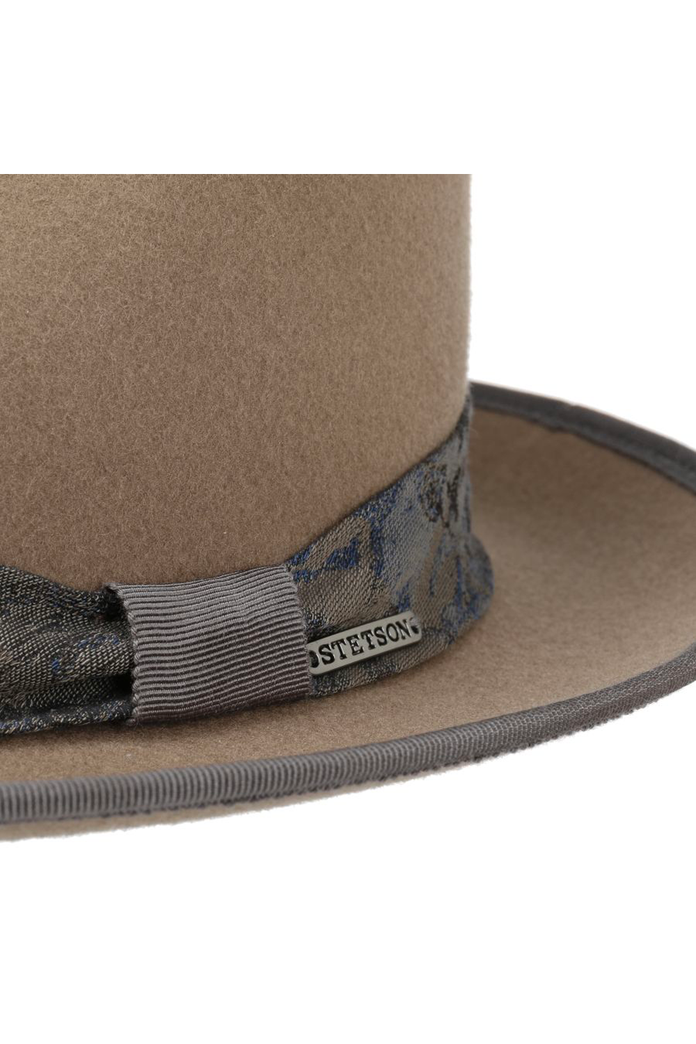 Buy the Stetson Vandrick Fedora Wool Hat Beige at Intro. Spend £100 for free next day UK delivery. Official stockists. We ship worldwide