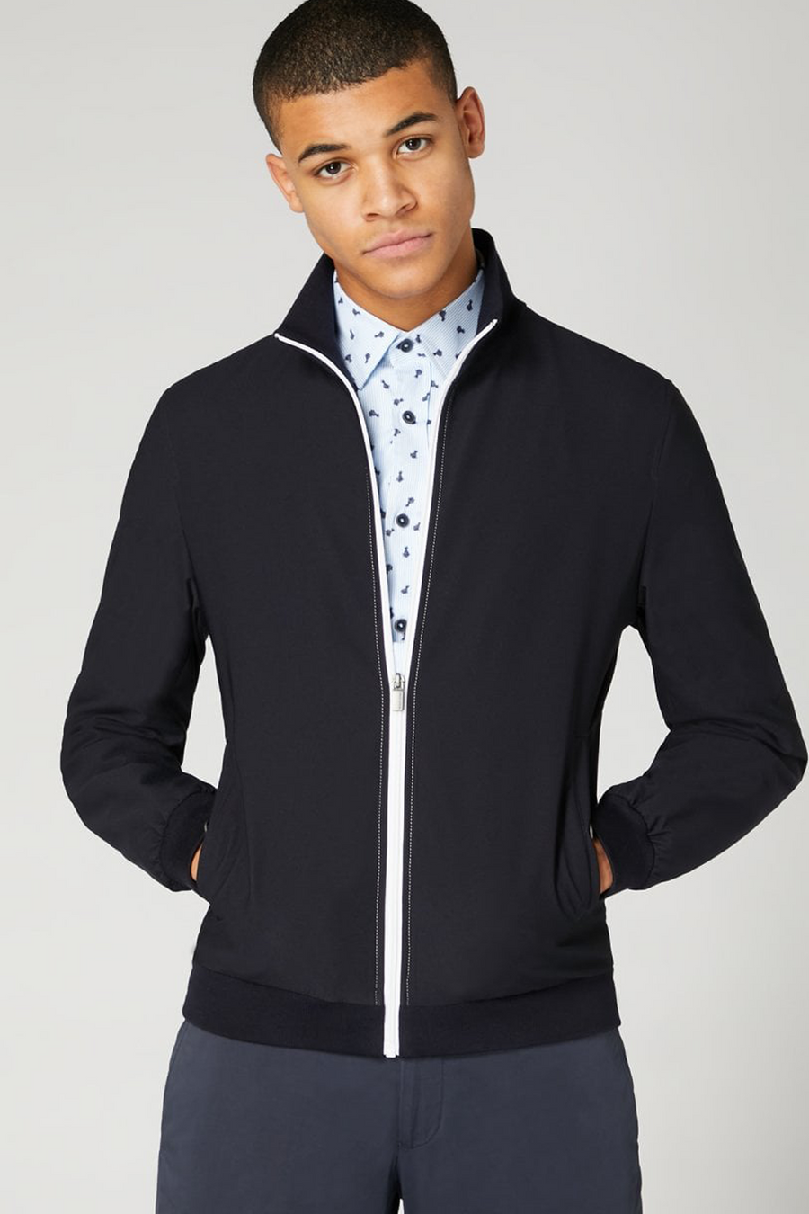 Buy the Remus Uomo Contrast Zip Casual Jacket Navy at Intro. Spend £50 for free UK delivery. Official stockists. We ship worldwide.